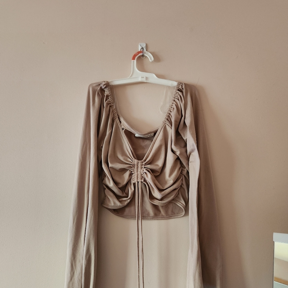 Light brown Ruched Crop Top! Size Small